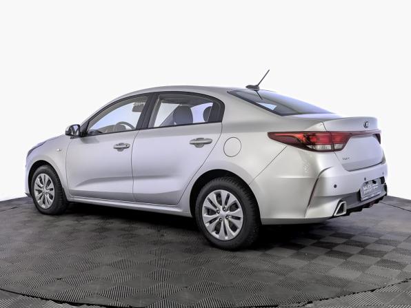 Kia Rio IV Рестайлинг с пробегом 2021 года, цена 1 665 000 рублей, 49961 км, седан, Автокод Объявления