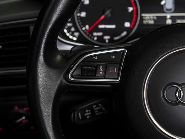 Audi A6 allroad III (C7) Рестайлинг с пробегом 2016 года, цена 2 729 000 рублей, 260847 км, универсал, Автокод Объявления