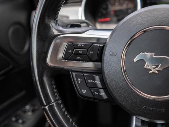 Ford Mustang VI Рестайлинг с пробегом 2020 года, цена 3 599 000 рублей, 59718 км, кабриолет, Автокод Объявления