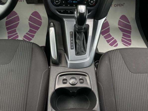 Ford Focus III с пробегом 2012 года, цена 820 000 рублей, 181356 км, хэтчбек, Автокод Объявления