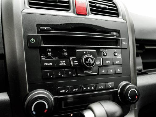 Honda CR-V III Рестайлинг с пробегом 2012 года, цена 1 450 000 рублей, 306982 км, внедорожник, Автокод Объявления