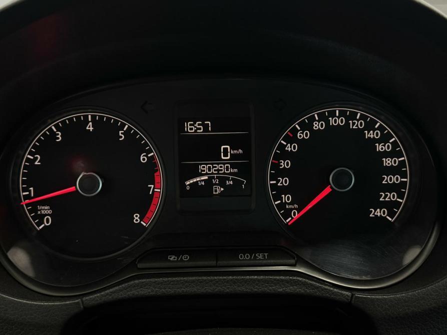 Volkswagen Polo V Рестайлинг Красноярск  - изображение 7