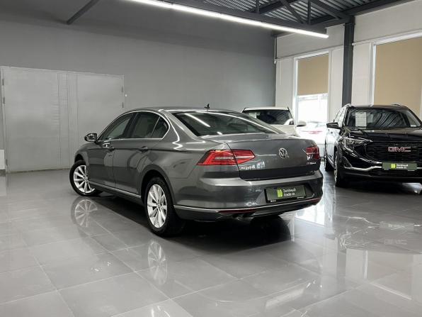 Volkswagen Passat B8 с пробегом 2015 года, цена 1 440 000 рублей, 234429 км, седан, Автокод Объявления