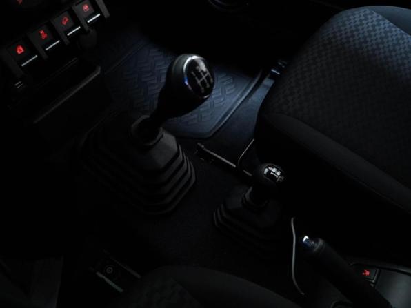 Suzuki Jimny IV с пробегом 2021 года, цена 3 953 055 рублей, 12654 км, внедорожник, Автокод Объявления