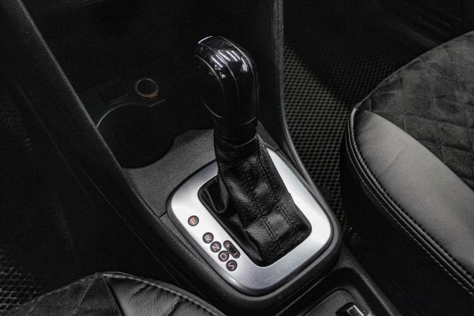 Volkswagen Polo V с пробегом 2014 года, цена 899 000 рублей, 193011 км, седан, Автокод Объявления