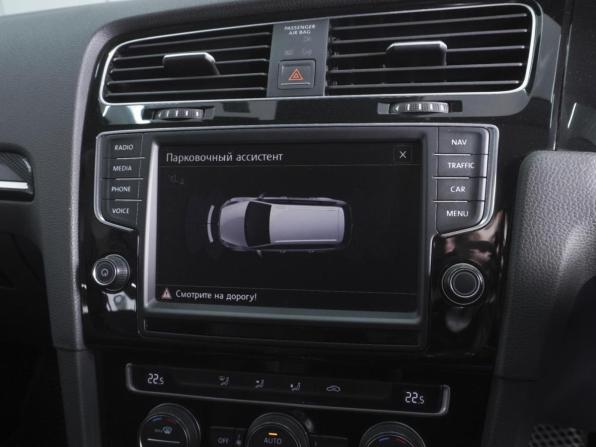 Volkswagen Golf VII с пробегом 2014 года, цена 1 330 000 рублей, 93330 км, универсал, Автокод Объявления