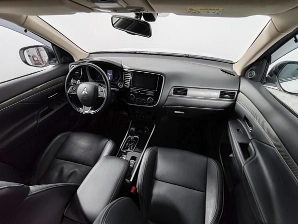 Mitsubishi Outlander III Рестайлинг 3 с пробегом 2019 года, цена 2 449 000 рублей, 81106 км, внедорожник, Автокод Объявления