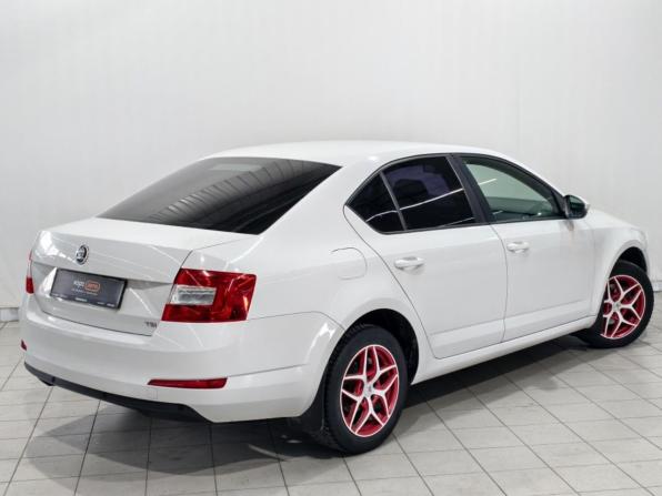 Skoda Octavia III (A7) с пробегом 2013 года, цена 967 400 рублей, 239219 км, лифтбек, Автокод Объявления