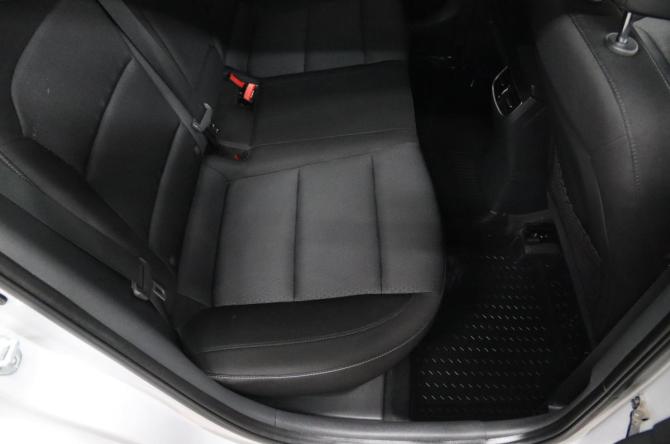 Hyundai Elantra VI (AD) с пробегом 2017 года, цена 1 675 170 рублей, 76324 км, седан, Автокод Объявления