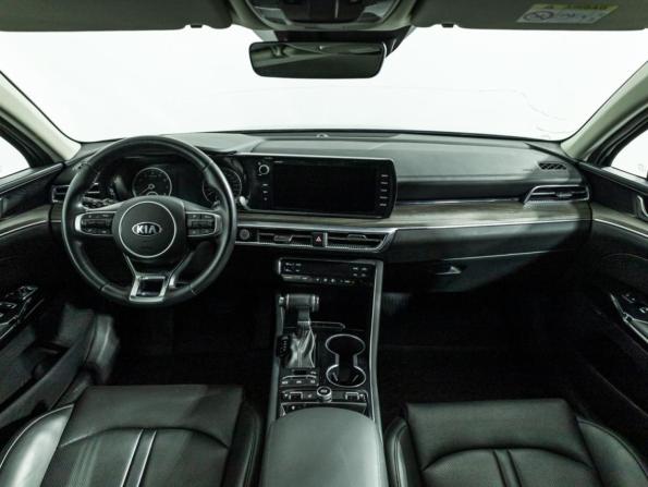Kia K5 III с пробегом 2021 года, цена 2 485 000 рублей, 56851 км, седан, Автокод Объявления