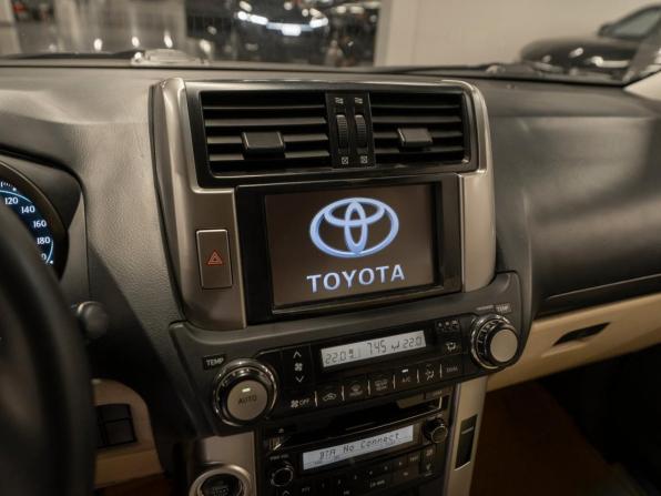 Toyota Land Cruiser Prado 150 Series с пробегом 2011 года, цена 2 600 000 рублей, 267563 км, внедорожник, Автокод Объявления