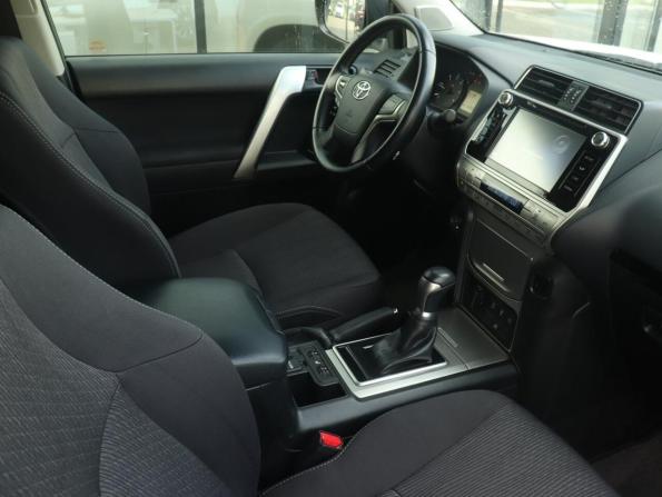 Toyota Land Cruiser Prado 150 Series Рестайлинг 2 с пробегом 2019 года, цена 5 135 000 рублей, 67000 км, внедорожник, Автокод Объявления