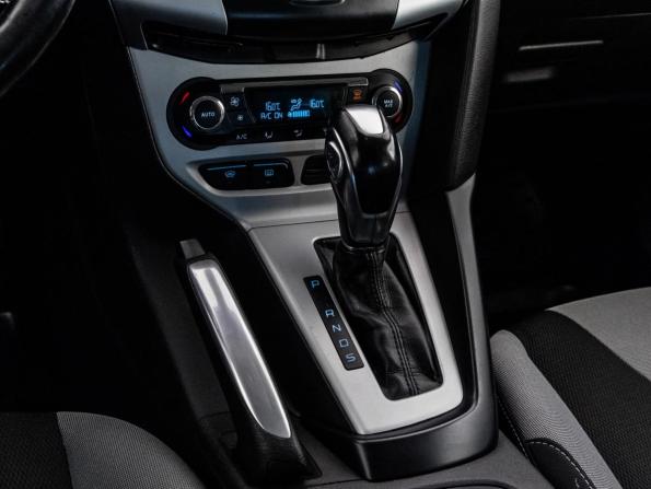 Ford Focus III с пробегом 2012 года, цена 739 000 рублей, 270472 км, хэтчбек, Автокод Объявления