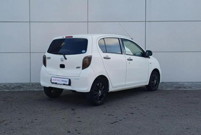 Toyota Pixis Epoch I с пробегом 2015 года, цена 650 000 рублей, 96482 км, хэтчбек, Автокод Объявления