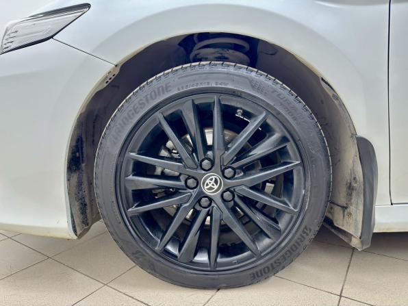 Toyota Camry VIII (XV70) Рестайлинг с пробегом 2021 года, цена 3 099 000 рублей, 89840 км, седан, Автокод Объявления