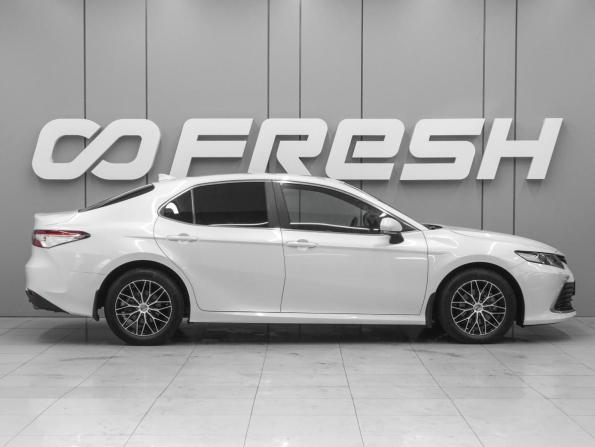 Toyota Camry VIII (XV70) Рестайлинг с пробегом 2021 года, цена 3 439 000 рублей, 68951 км, седан, Автокод Объявления
