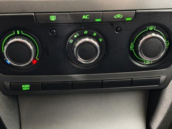 Skoda Octavia II (A5) Рестайлинг с пробегом 2013 года, цена 735 000 рублей, 285090 км, лифтбек, Автокод Объявления