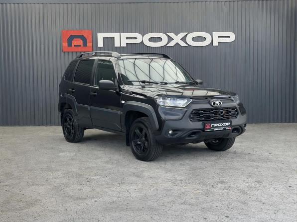 Lada (ВАЗ) Niva Travel I с пробегом 2022 года, цена 997 000 рублей, 60356 км, внедорожник, Автокод Объявления