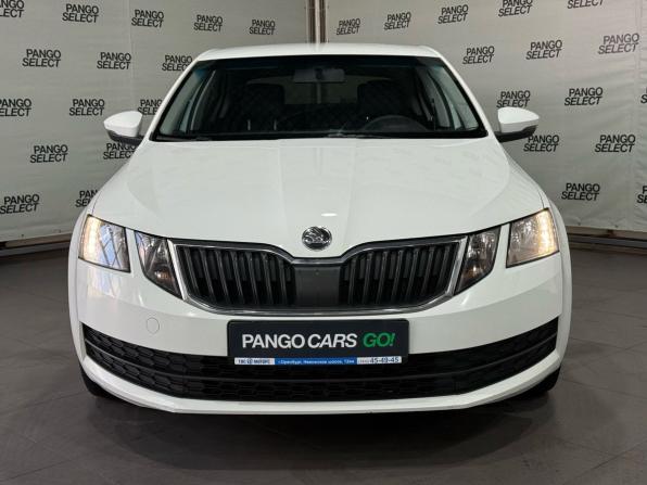 Skoda Octavia III (A7) Рестайлинг с пробегом 2017 года, цена 1 188 000 рублей, 142796 км, лифтбек, Автокод Объявления