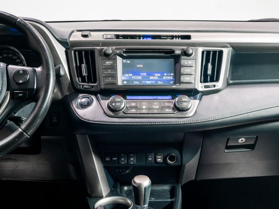 Toyota RAV4 IV (XA40) Рестайлинг Чита  - изображение 12