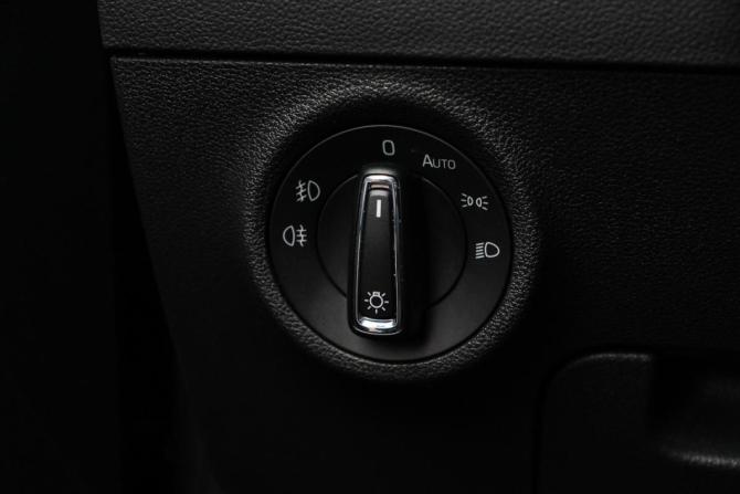 Skoda Karoq I с пробегом 2021 года, цена 2 260 000 рублей, 136653 км, внедорожник, Автокод Объявления