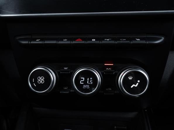 Renault Arkana I с пробегом 2020 года, цена 1 638 000 рублей, 142521 км, внедорожник, Автокод Объявления