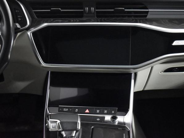 Audi A7 II (4K) с пробегом 2018 года, цена 4 802 490 рублей, 99101 км, лифтбек, Автокод Объявления