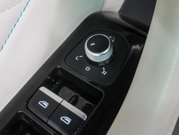 Geely Monjaro I с пробегом 2024 года, цена 3 429 000 рублей, 33813 км, внедорожник, Автокод Объявления