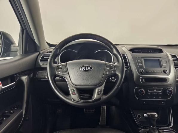 Kia Sorento II Рестайлинг с пробегом 2018 года, цена 2 299 000 рублей, 136997 км, внедорожник, Автокод Объявления