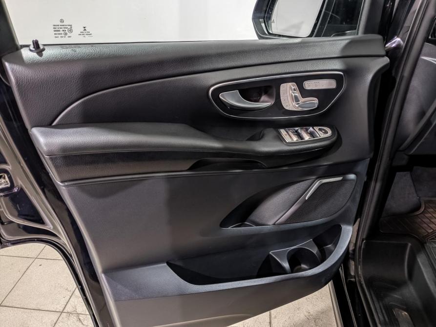 Mercedes-Benz V-Класс III (W447) Рестайлинг Химки  - изображение 17