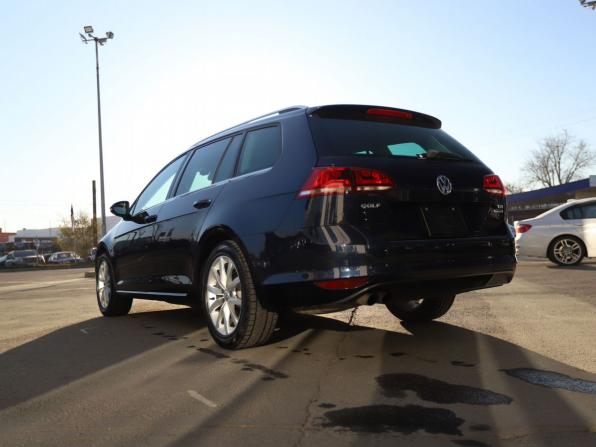 Volkswagen Golf VII с пробегом 2015 года, цена 1 320 000 рублей, 68095 км, универсал, Автокод Объявления