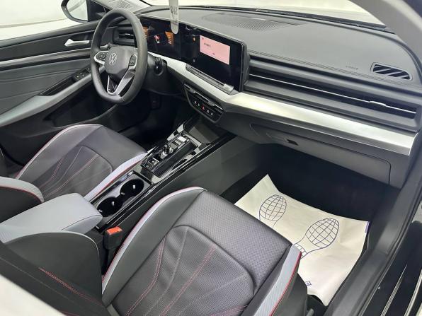Новый Volkswagen Lamando II 2025 года, цена 3 299 000 рублей, лифтбек, Автокод Объявления