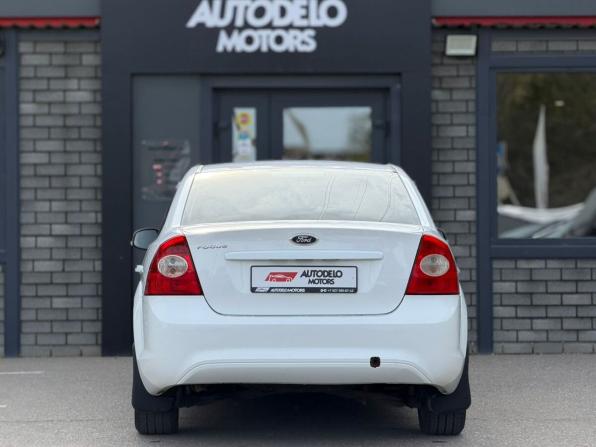 Ford Focus II Рестайлинг с пробегом 2011 года, цена 770 000 рублей, 225954 км, седан, Автокод Объявления