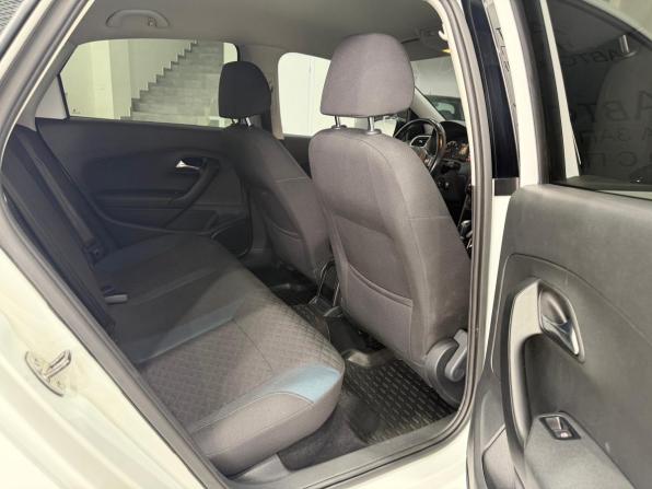 Volkswagen Polo V Рестайлинг с пробегом 2019 года, цена 1 465 000 рублей, 60000 км, седан, Автокод Объявления