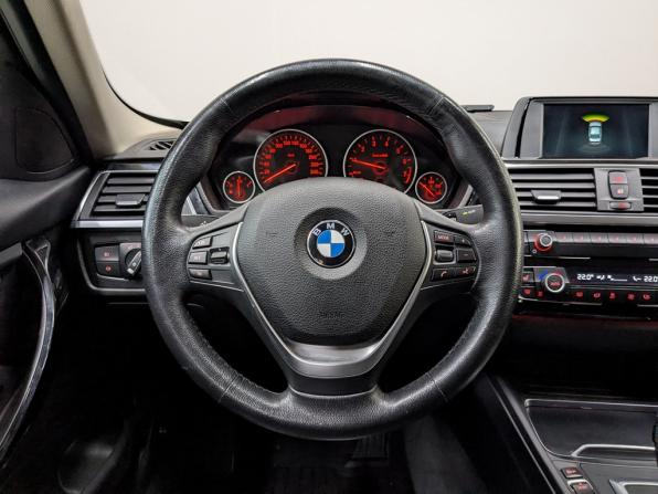 BMW 3 серии VI (F3x) Рестайлинг с пробегом 2017 года, цена 2 000 000 рублей, 95200 км, седан, Автокод Объявления