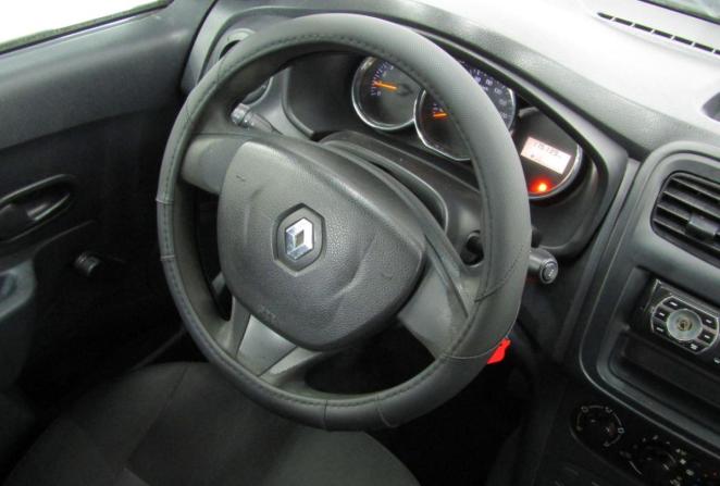 Renault Sandero II с пробегом 2017 года, цена 550 000 рублей, 175139 км, хэтчбек, Автокод Объявления