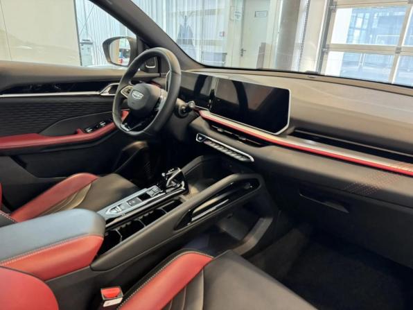 Geely Coolray I Рестайлинг с пробегом 2024 года, цена 2 140 000 рублей, 49465 км, внедорожник, Автокод Объявления