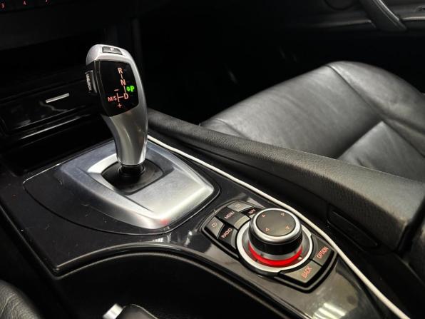 BMW 5 серии V (E60/E61) Рестайлинг с пробегом 2009 года, цена 1 460 000 рублей, 236641 км, седан, Автокод Объявления