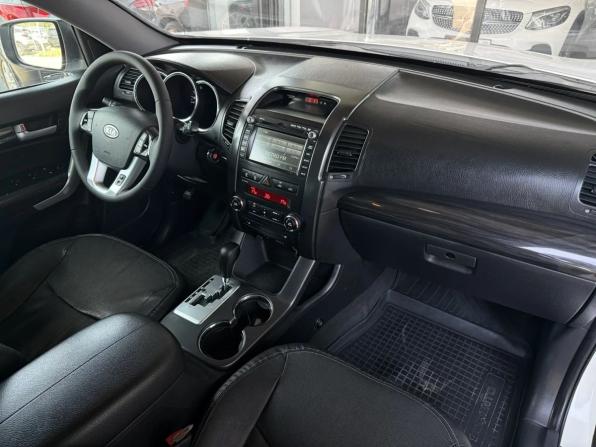 Kia Sorento II Рестайлинг с пробегом 2012 года, цена 1 620 000 рублей, 187609 км, внедорожник, Автокод Объявления