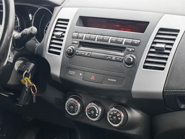 Peugeot 4007 с пробегом 2012 года, цена 929 000 рублей, 198228 км, внедорожник, Автокод Объявления