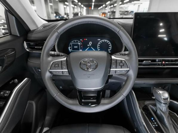 Toyota Highlander IV (XU70) с пробегом 2026 года, цена 5 145 000 рублей, 30 км, внедорожник, Автокод Объявления