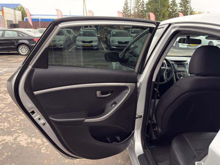 Hyundai i30 II Альметьевск  - изображение 18