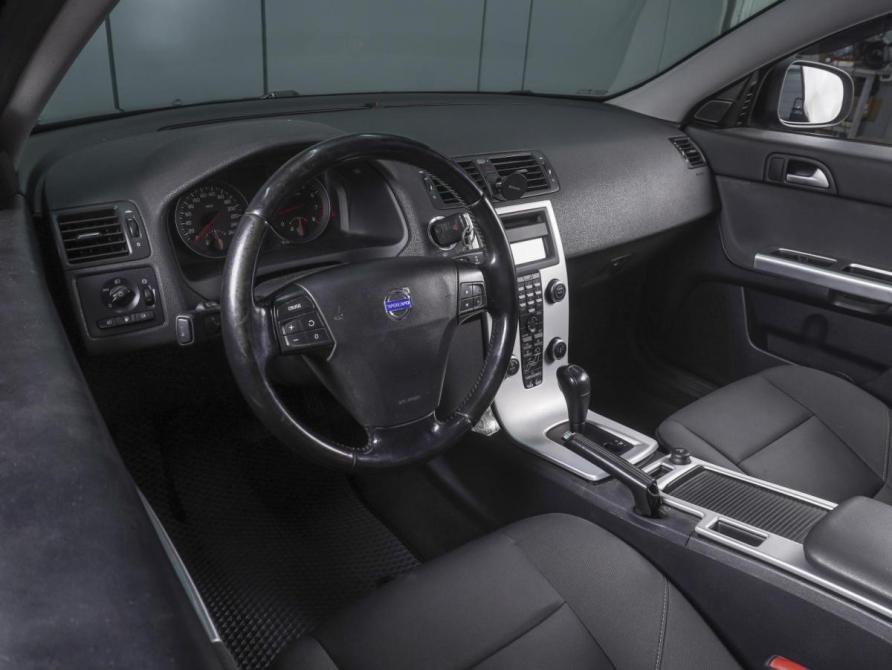 Volvo S40 II Рестайлинг Ростов-на-Дону  - изображение 6