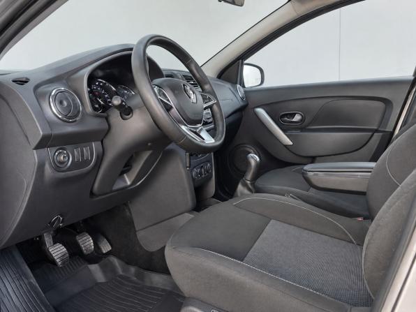 Renault Sandero II Рестайлинг с пробегом 2020 года, цена 1 299 000 рублей, 74294 км, хэтчбек, Автокод Объявления
