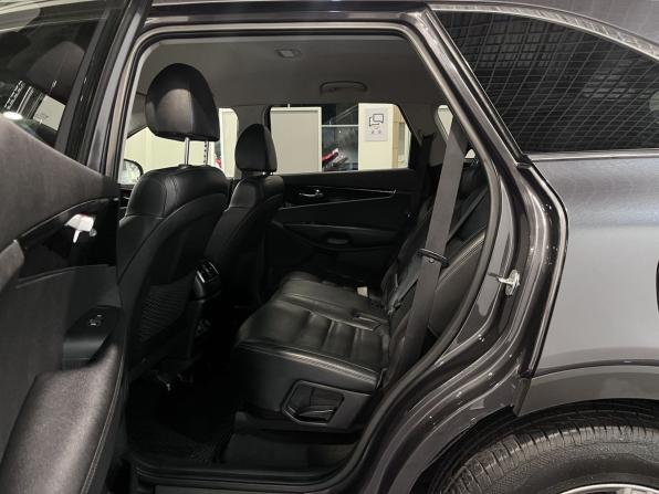Kia Sorento III Prime Рестайлинг с пробегом 2019 года, цена 2 490 000 рублей, 185602 км, внедорожник, Автокод Объявления