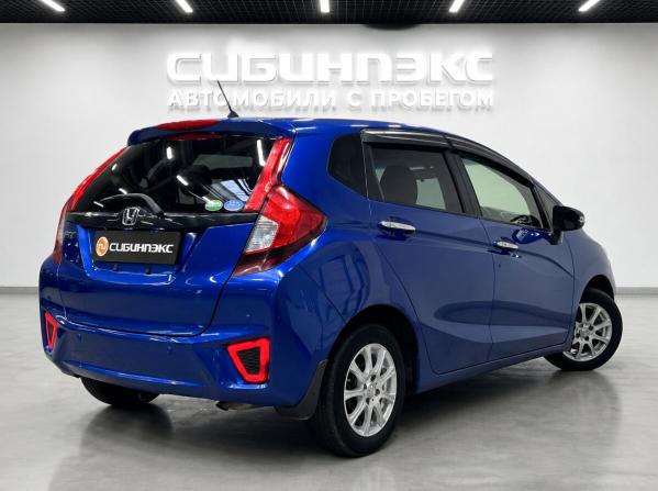 Honda Fit III с пробегом 2016 года, цена 825 000 рублей, 220958 км, хэтчбек, Автокод Объявления