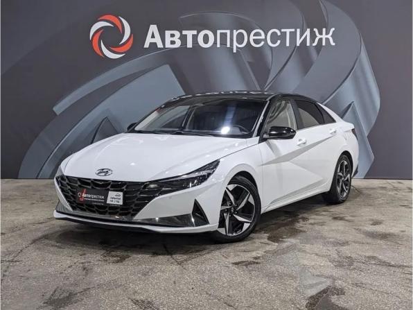 Hyundai Elantra VII (CN7) с пробегом 2023 года, цена 1 945 000 рублей, 25183 км, седан, Автокод Объявления