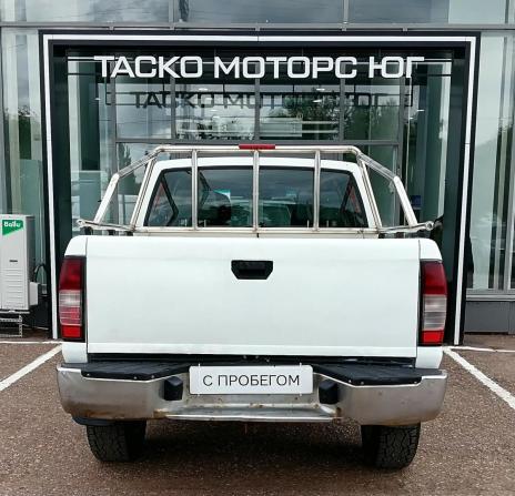 Nissan NP300 с пробегом 2010 года, цена 1 155 000 рублей, 317951 км, пикап, Автокод Объявления