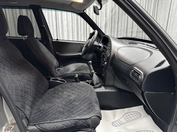 Chevrolet Niva I Рестайлинг с пробегом 2012 года, цена 550 000 рублей, 125639 км, внедорожник, Автокод Объявления