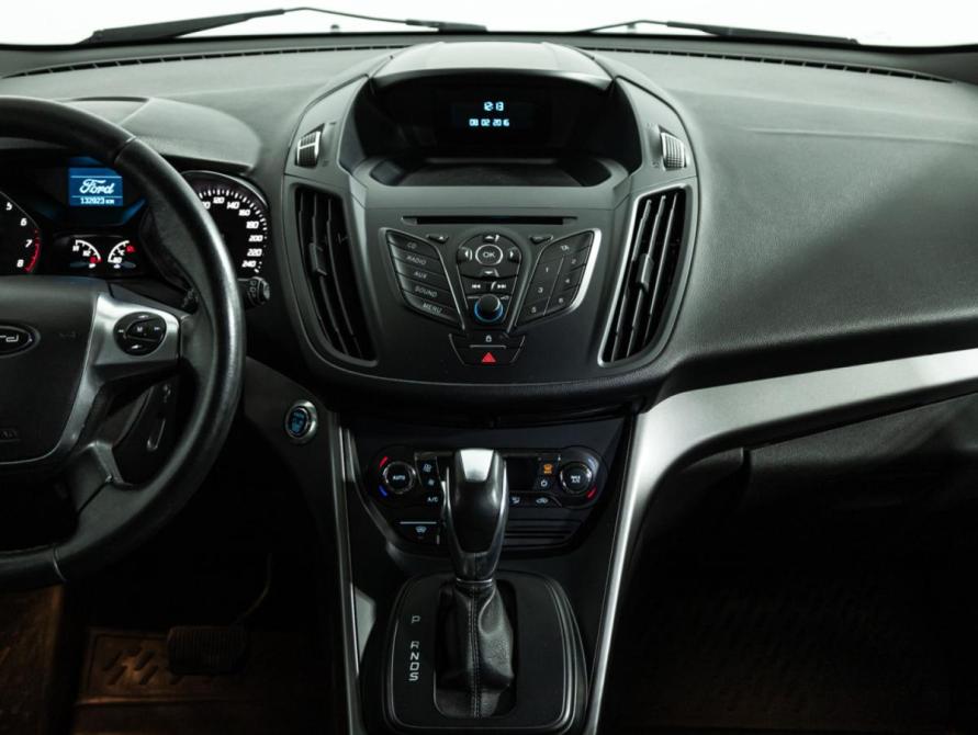 Ford Kuga II Санкт-Петербург  - изображение 14